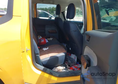 2023 Ford Maverick Lariat from USA, damaged, VIN 3FTTW8E36PRA64079